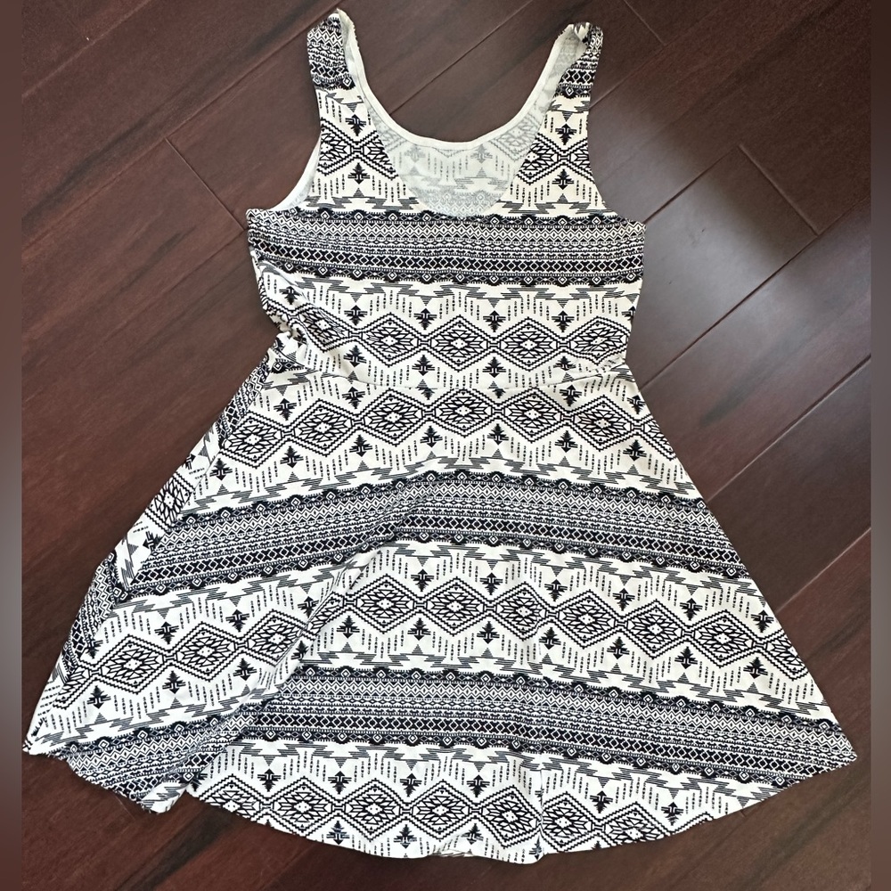 Aztec print vacay dress